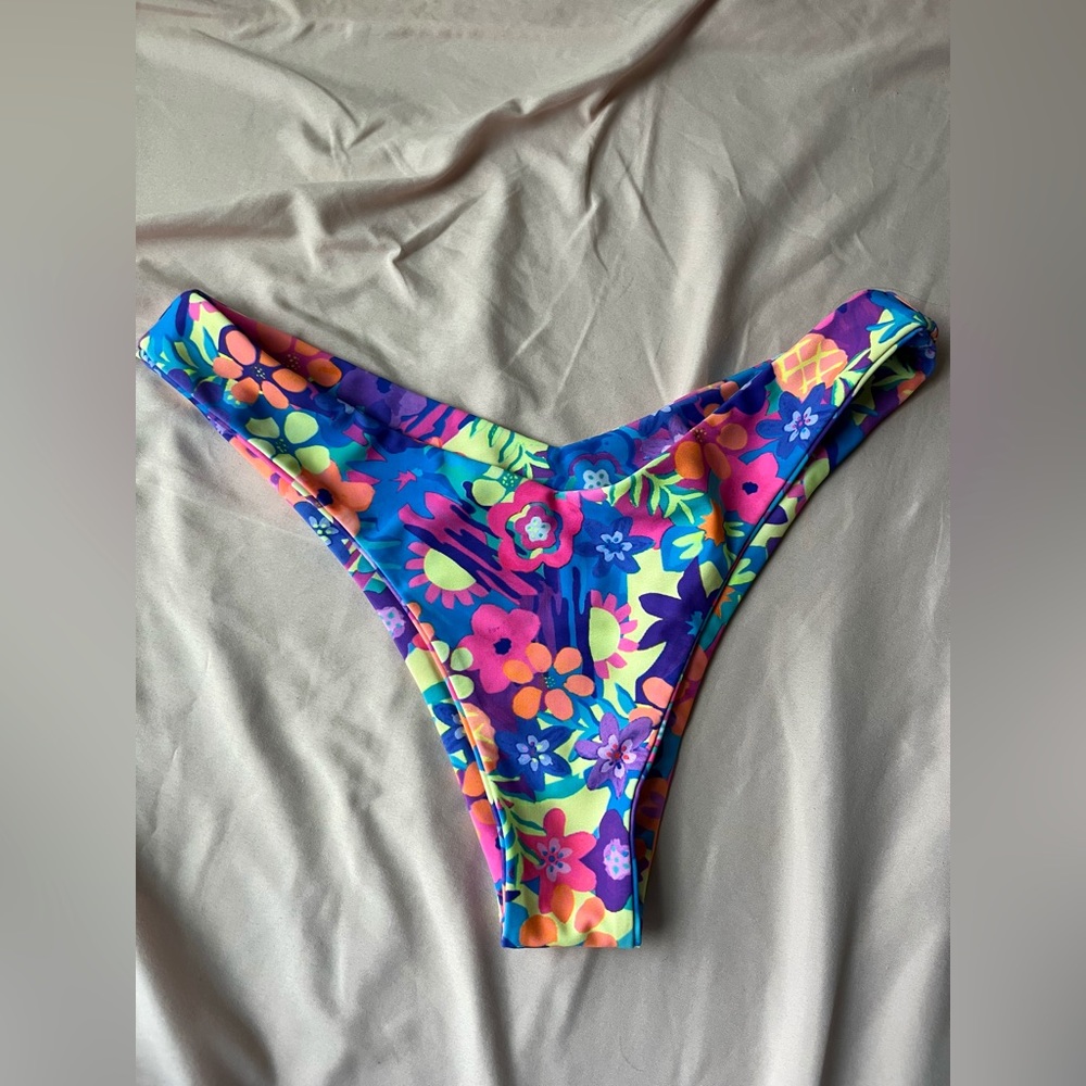 Kulani Kinis Bottom Size M Jungle Dream